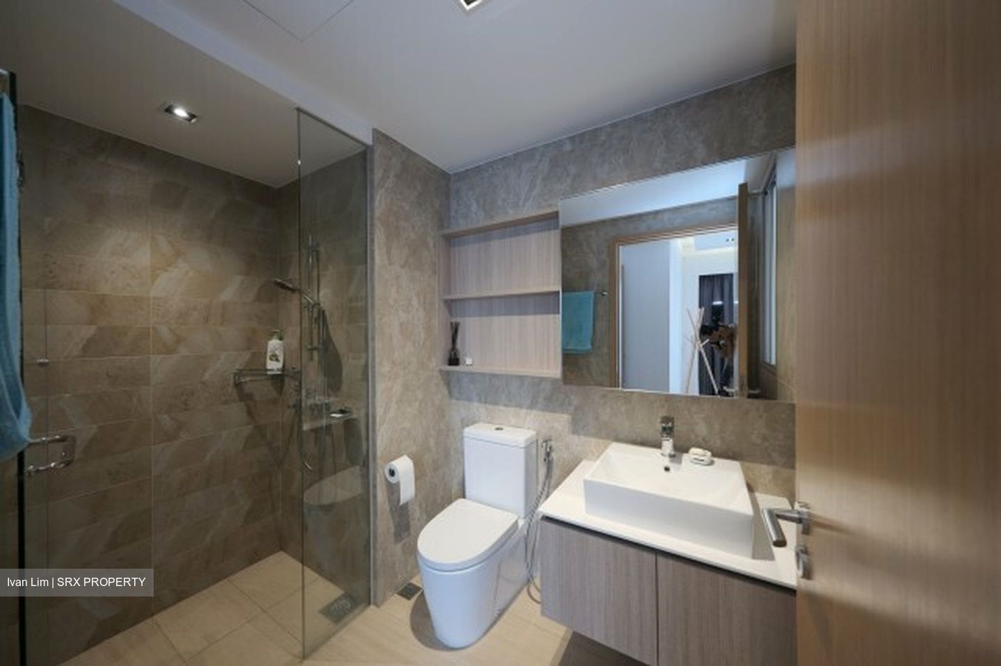 The Vales (D19), Condominium #372711871